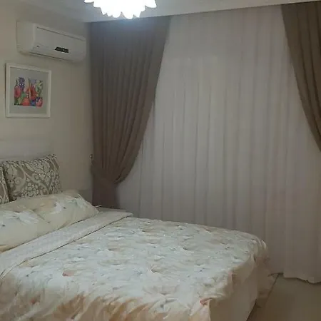 Fully Furnished With Beach View 公寓